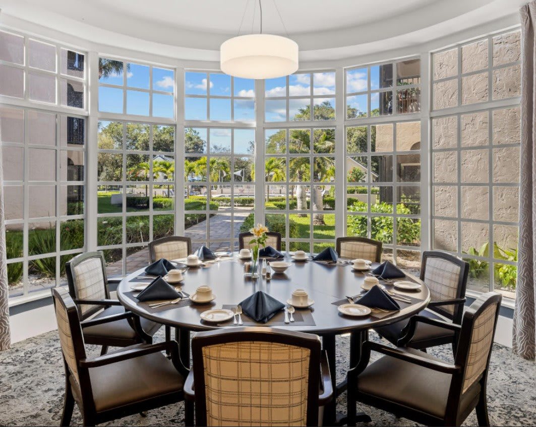 VERANDA CLUB ASSISTED LIVING, THE gallery image 2