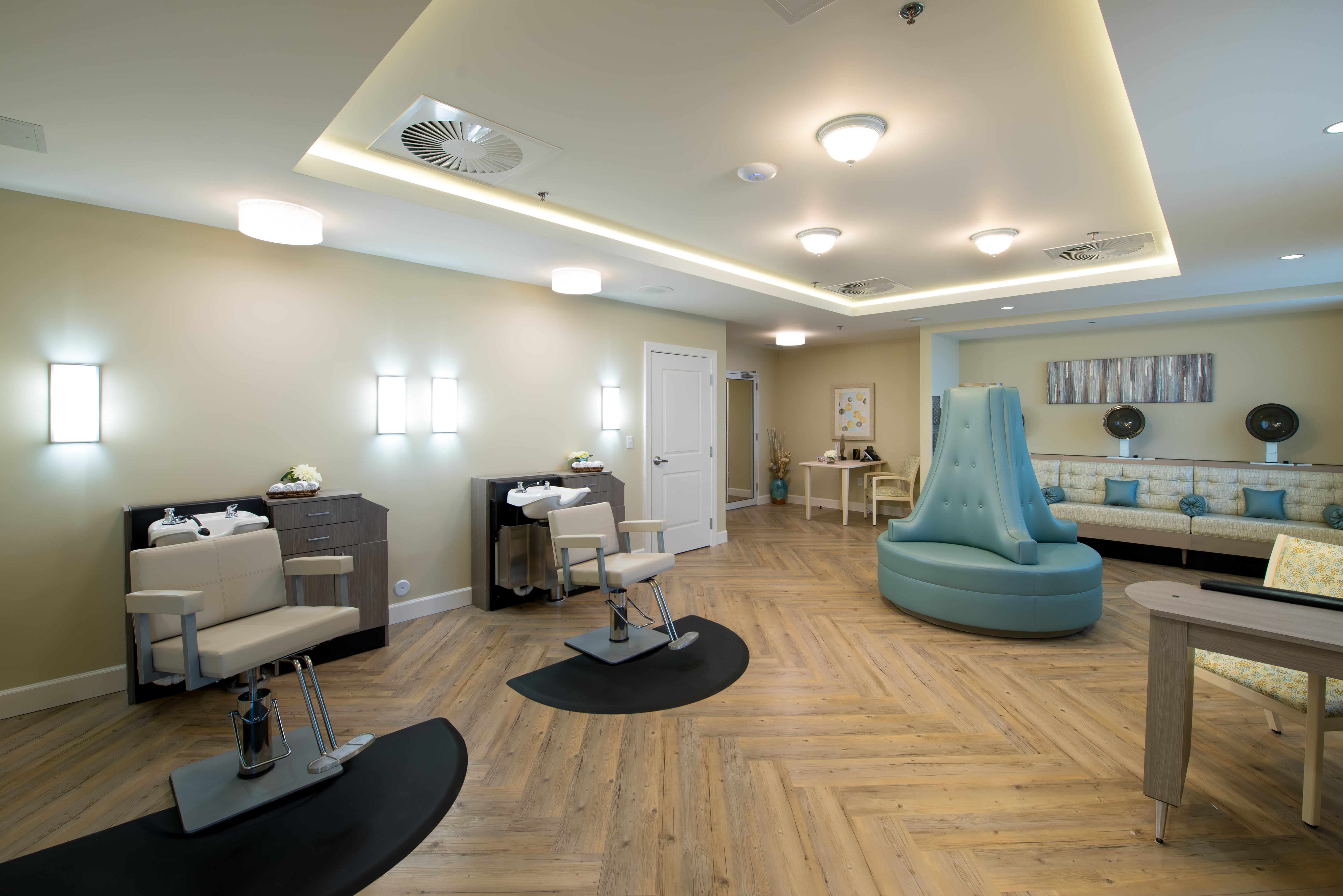 THE CABANA AT JENSEN DUNES gallery image 3
