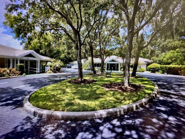 DISCOVERY COMMONS AT BRADENTON gallery image 4