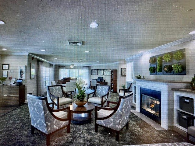 DISCOVERY COMMONS AT BRADENTON gallery image 7